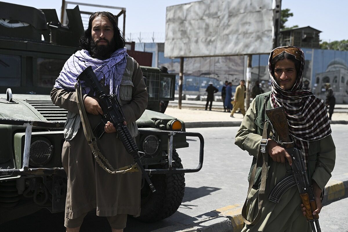 Talibanii au arestat doi angajați ONU din Afganistan