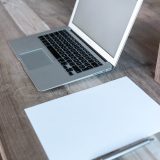 Apple pune AI-ul Alibaba pe Mac-urile din China