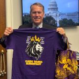 ED CASE victorie covârșitoare în Hawaii, la prima ED CASE, victorie clară în Hawaii: 57% din voturi Ed Case, REALEGERE în Hawaii cu scor zdrobitor