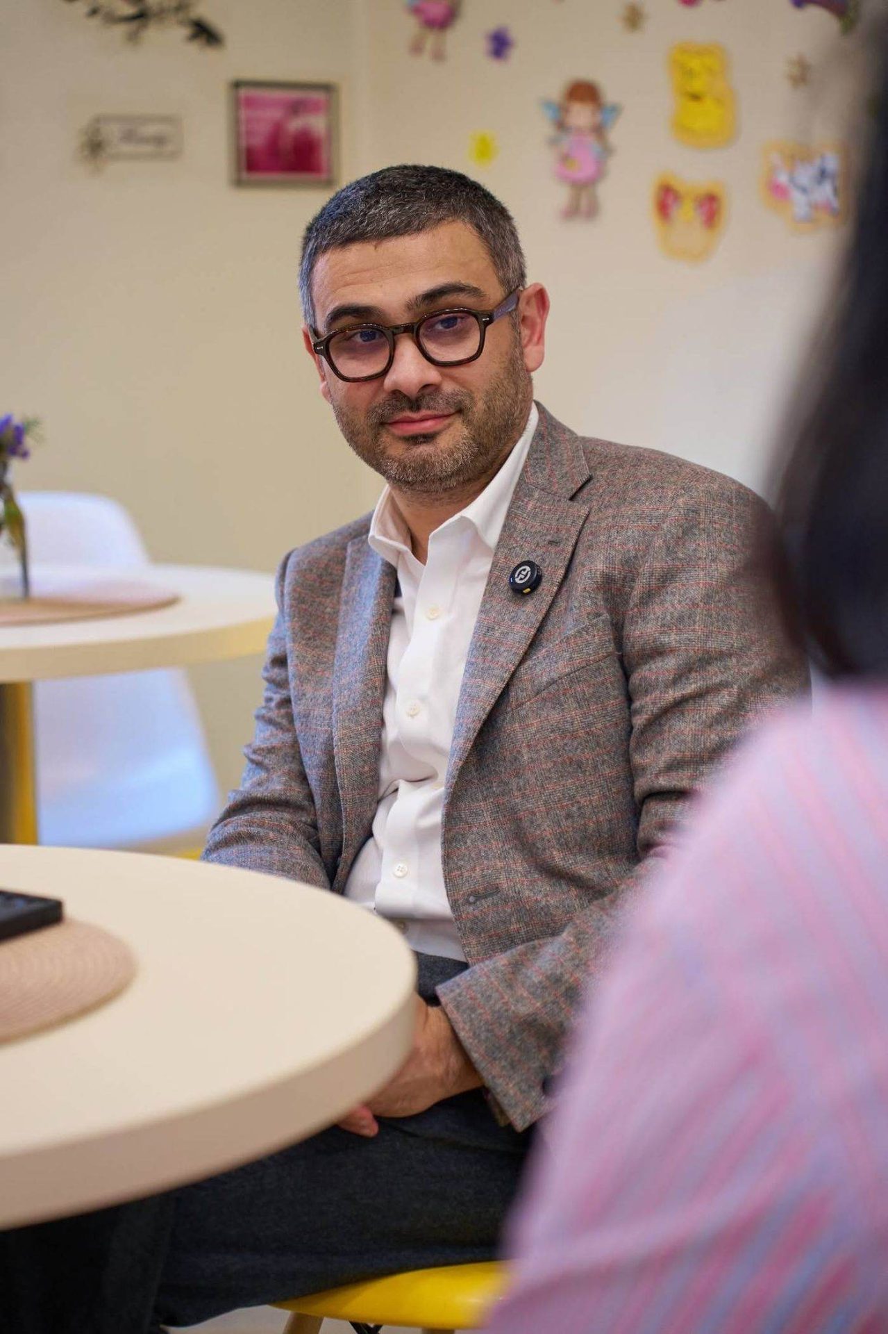 Manole: Muncă, Sănătate, Educație, un acord urgent pe priorități