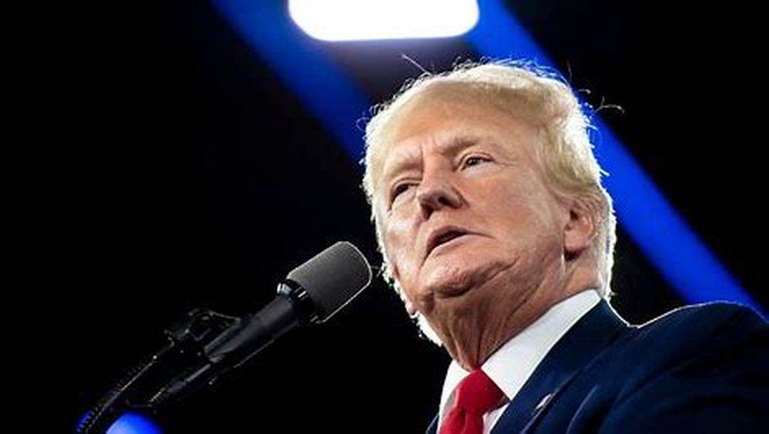 Trump: SUA controlează total Strâmtoarea Ormuz