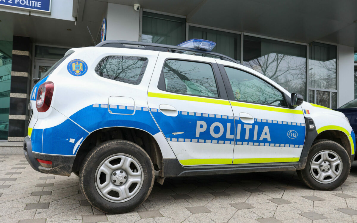 Bătaie între copii, intervenție brutală a mamei în Sectorul 4