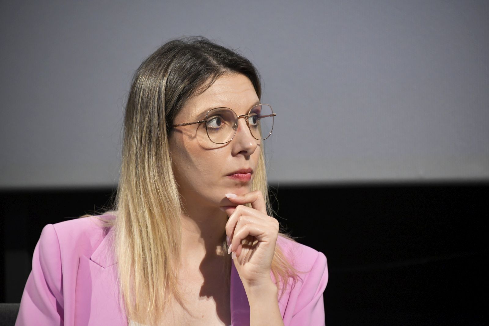 România bea apă scumpă: 35 ani investiții ratate în rețea