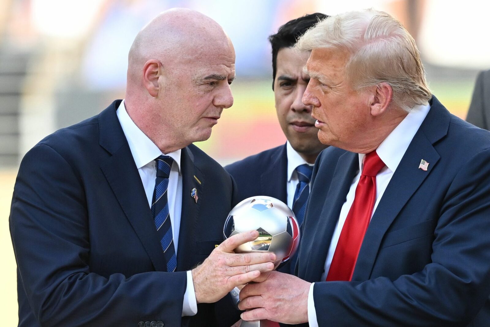 Trump: E „greșeală teribilă” să-l schimbe pe Infantino la FIFA