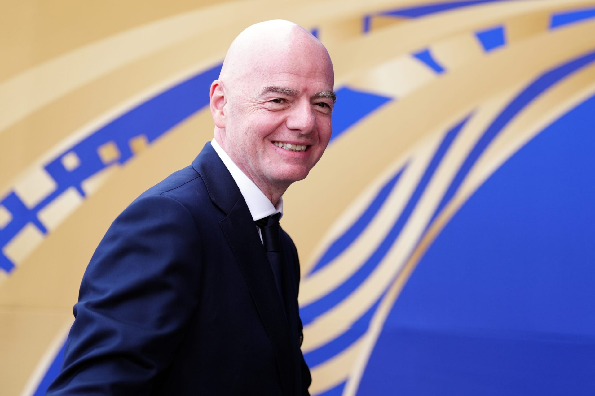 Infantino, susținut de arabi, în fața criticilor pentru Mondial