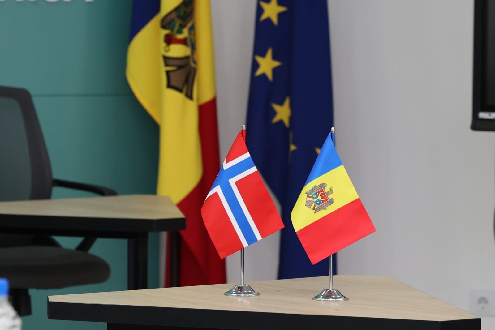 Norvegia, pas decis spre ecologie: Fonduri noi pentru baterii
