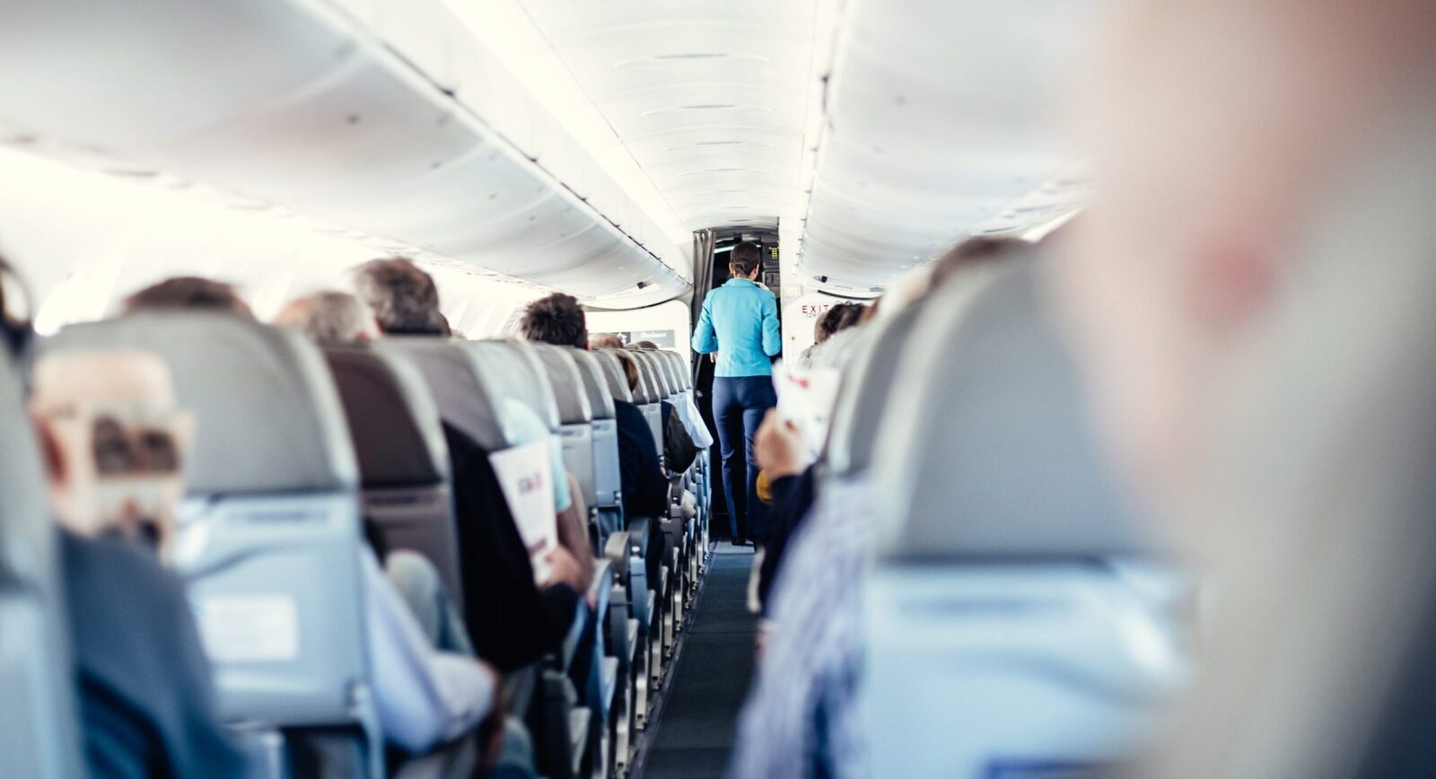 Bilet de avion, dar nu urci: Cât primești la refuz îmbarcare