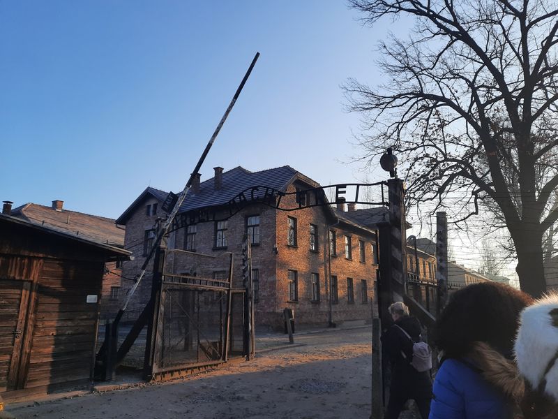 Lider polonez, acuzat că a negat Holocaustul la Auschwitz