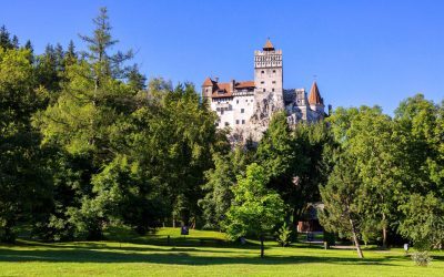 Castel Românesc Neașteptat, Depășește Peleș și Parlamentul