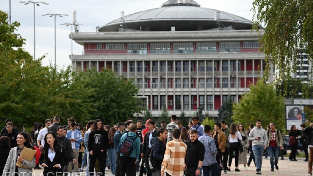 Taxe facultăți România 2026-2027: Cât plătesc studenții