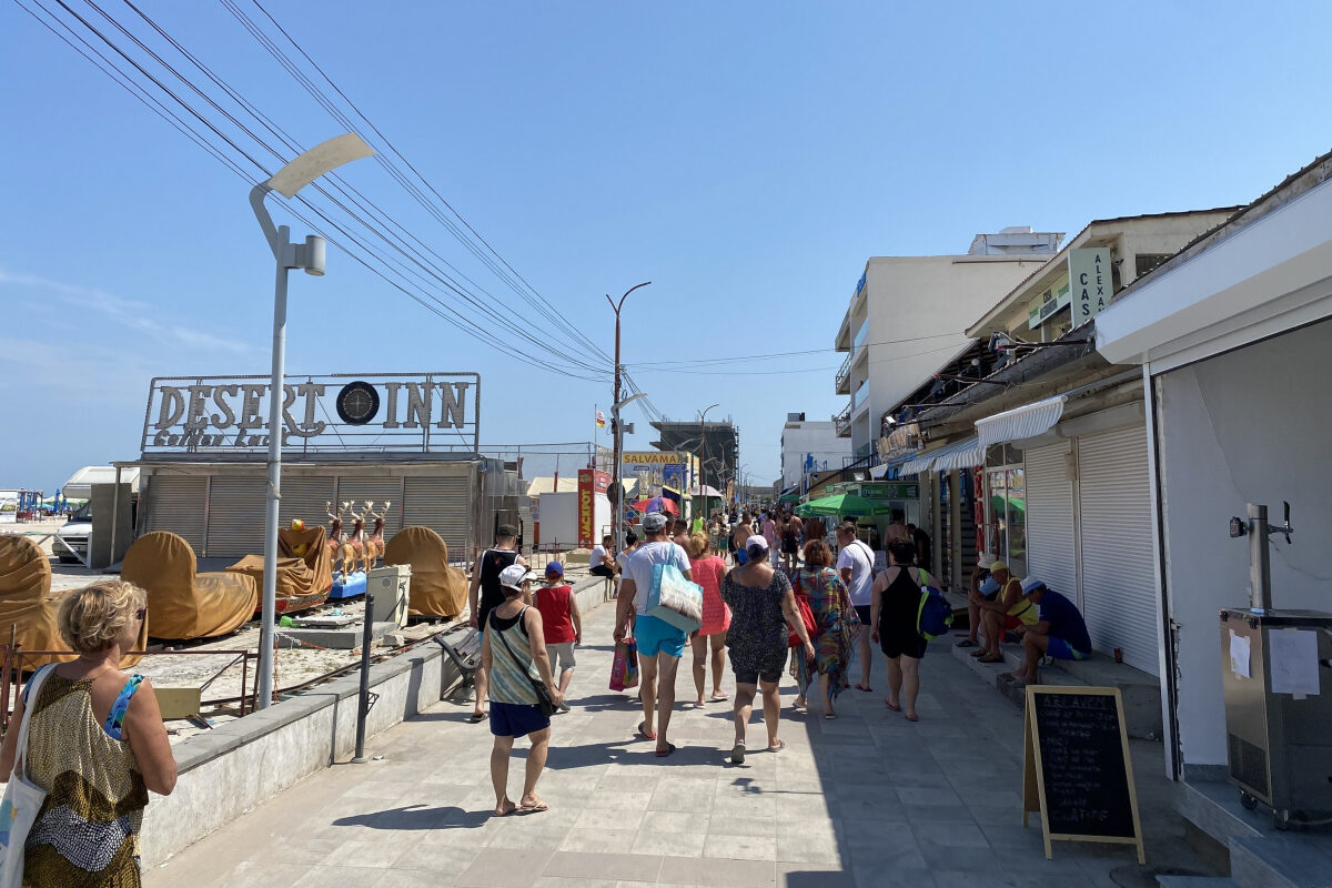 Eforie Nord: Cât costă o masă la mare? Bonul a uimit Facebook