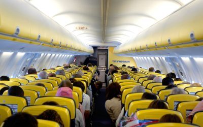 Ryanair: Cauzele inițiale ale incidentului cu geamul ieșit