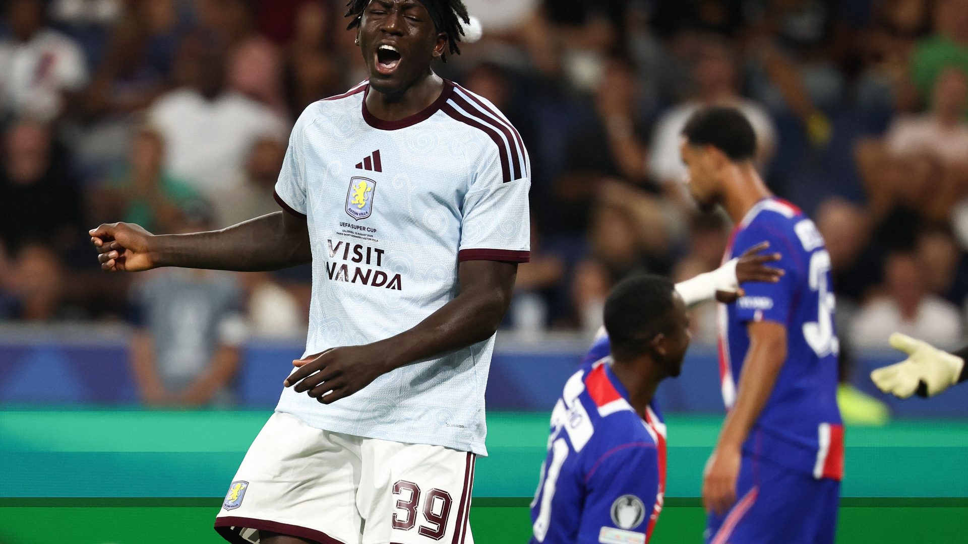 Cine e Brian Djomeni Madjo, puștiul de la Aston Villa ce a marcat contra PSG