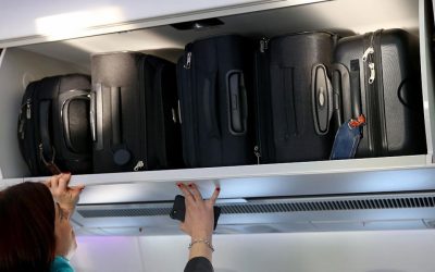Trucuri bagaj avion: Evită taxele ascunse!