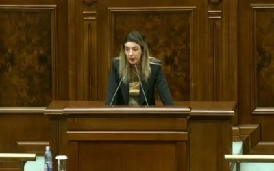 AUR, atac la fonduri: 71.000€ ceruți firmelor, după legea PNRR de 972 mil.€