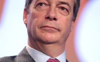 Farage, REALES cu ușurință în fața candidatului-satiric Contele Față-de-pubelă