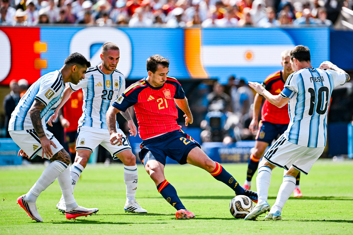 Finalist Mondial, așteptat pe Camp Nou