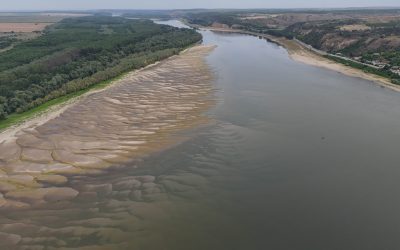 Dunărea în scădere: Urgent, dragare pentru a salva transportul