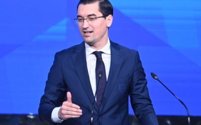 Fotbaliștii, uniți contra restructurării salariale