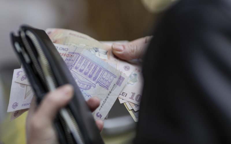 Bolojan: Suprataxarea privaților pentru salarii bugetare, o propunere iresponsabilă