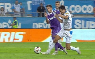 Craiova a cerut penalty! Arbitrul a văzut altceva