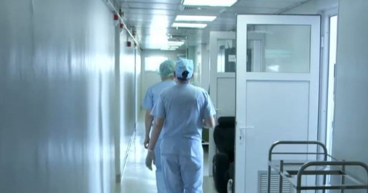 Spital în colaps: Un angajat din 10 în concediu medical vara