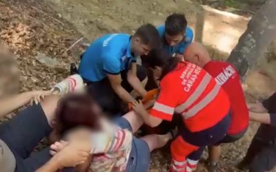 Turistă accidentată pe munte, salvată de jandarmi