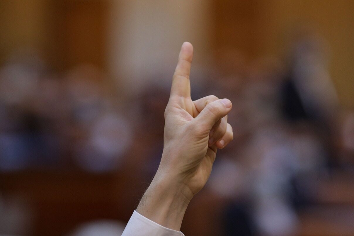 Dimitriu (USR): PSD o plătește pe Lia, PSD lovește justiția