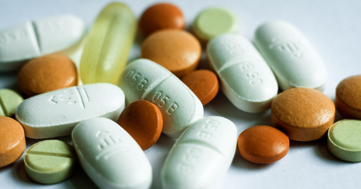 3 medicamente vitale lipsesc, 8 au probleme pe termen lung