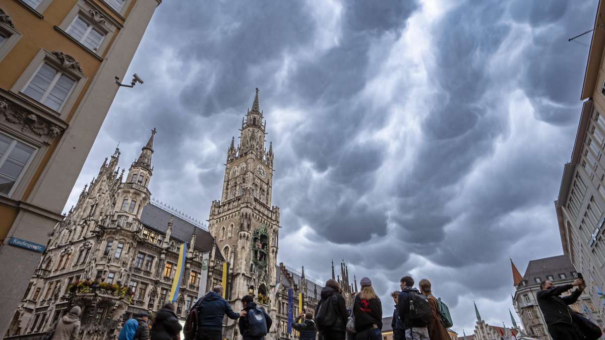 Munchen sub Asediu: Caniculă Mai, Apoi Vreme Rea