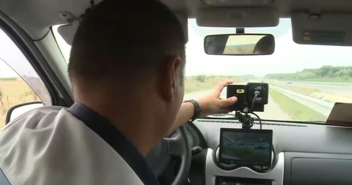 Șofer 172 km/h cu tatăl mușcat de câine: Reacția poliției