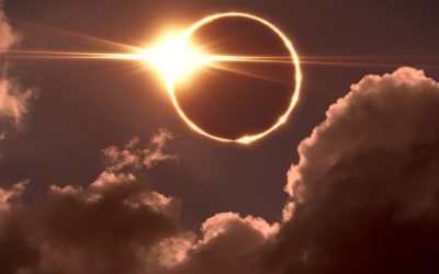 Eclipsă Soare 12 august: Unde vezi cel mai bine în România