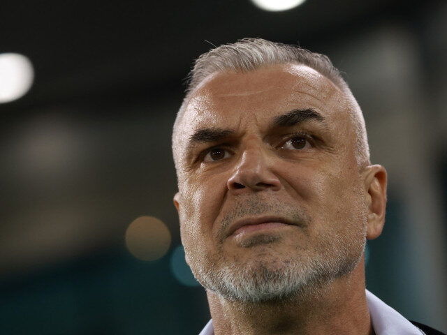 Olăroiu pleacă, noul selecționer e aici