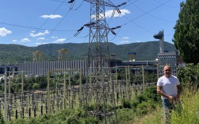 România: Exportăm ieftin curent, importăm scump gaz