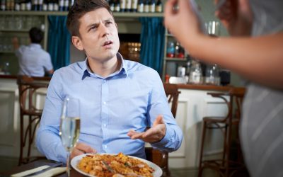 Nota refuzată la restaurant? Ce drepturi ai dacă mâncarea e diferită