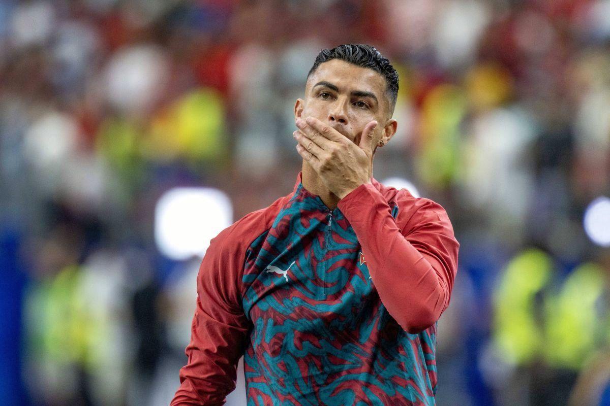 Ronaldo, mesaj emoționant pentru Messi după pierderea tatălui