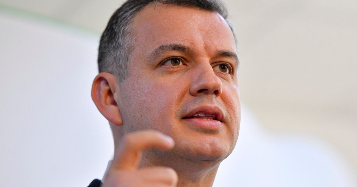 Tomac vrea fuzionarea a 1.500 de primării: „Reforma administrației e prioritate zero”