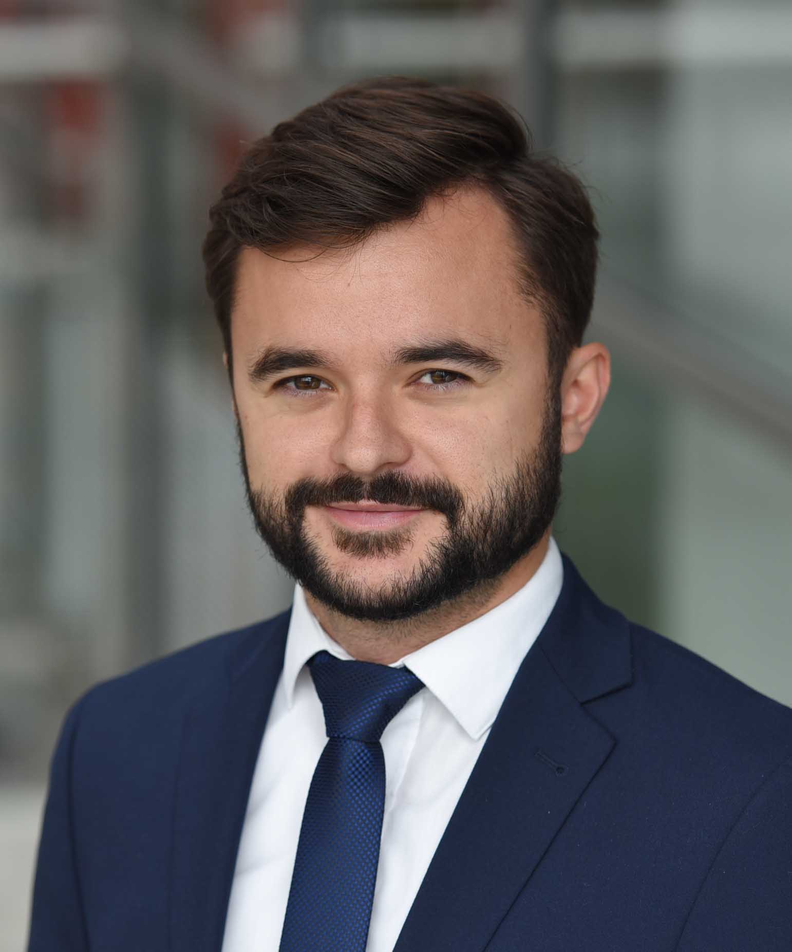 România, lider servicii afaceri: 35,5 mld euro economie