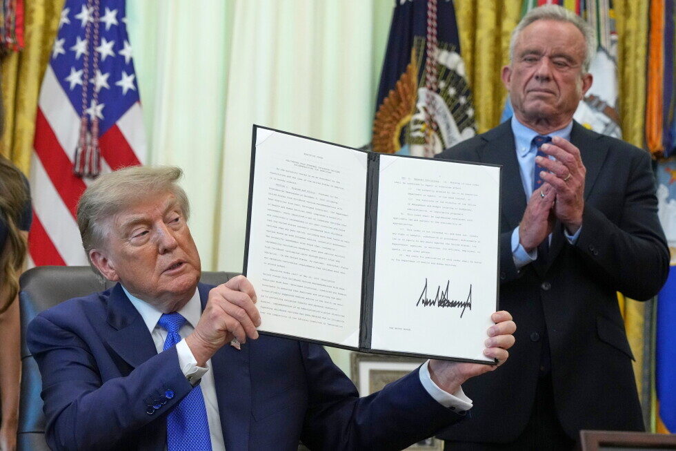 Trump minte la vaccinuri pentru copii