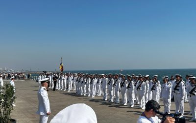 Ziua Marinei Române: Spectacol pe apă, aer și uscat