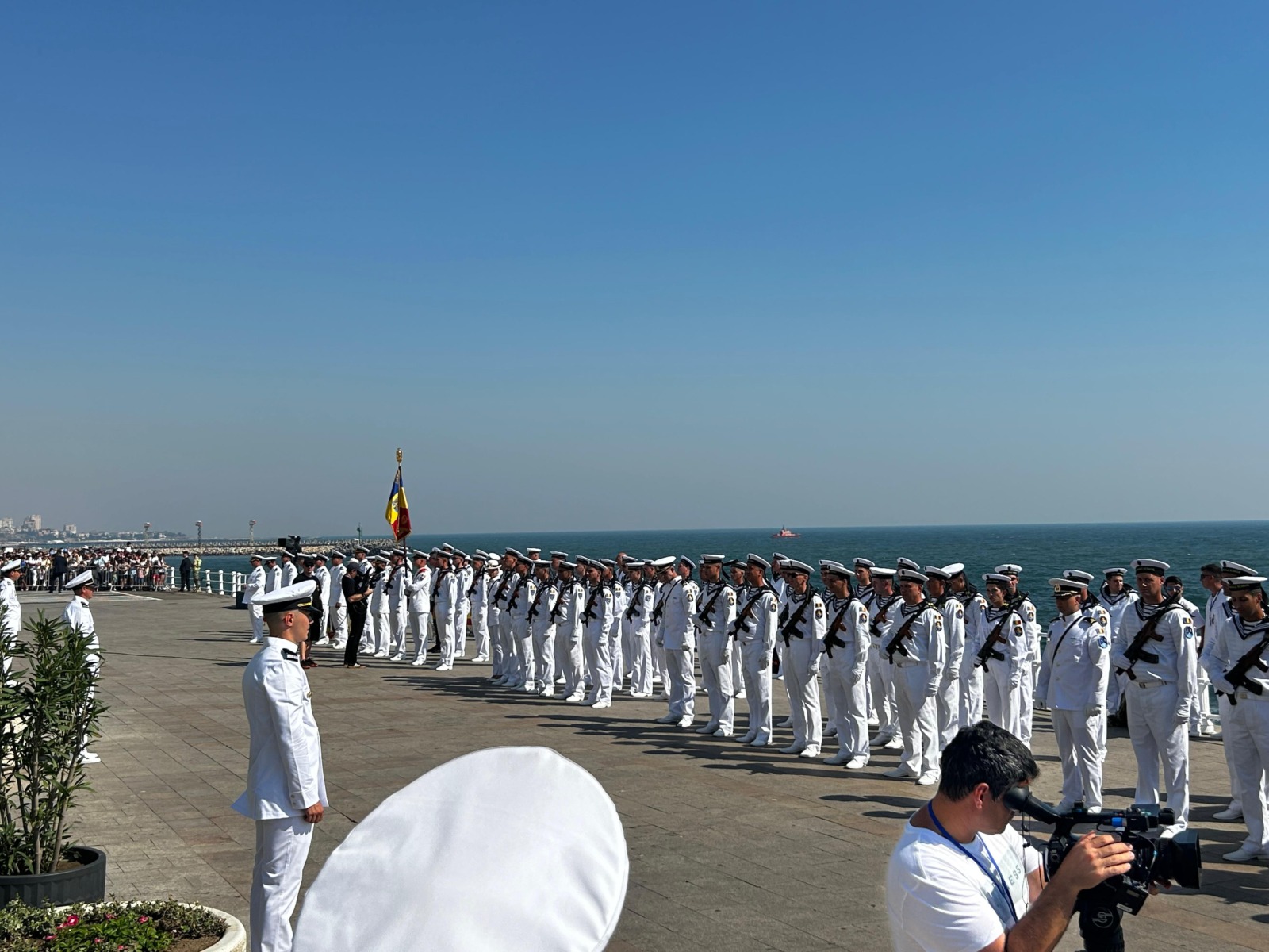 Ziua Marinei Române: Spectacol pe apă, aer și uscat