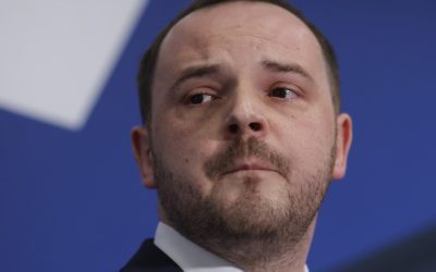 Rogobete cere explicații: Sănătatea distrusă, Bihorul primește posturi