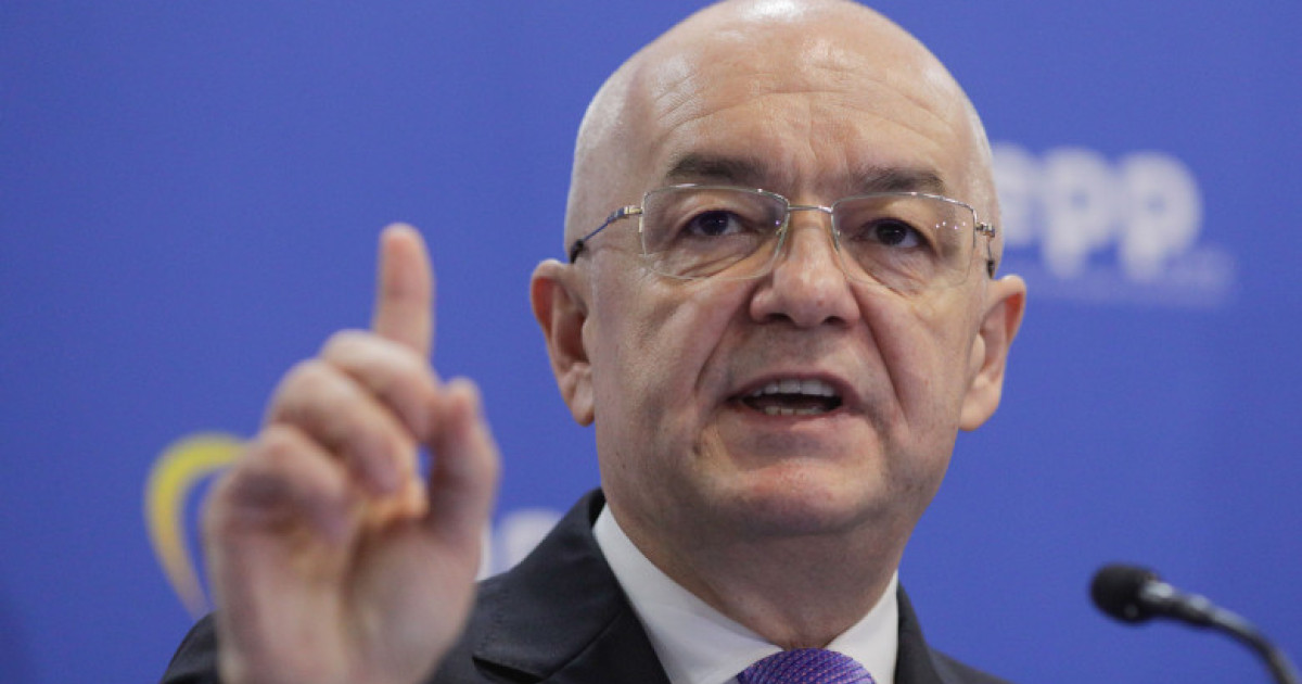 Boc, MAI FERM: „Măsuri URGENTE” după atacul pe ambulanță