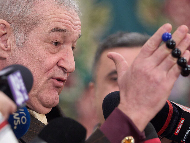 FCSB, 7 milioane €! Becali a semnat, transferul e ca și rezolvat