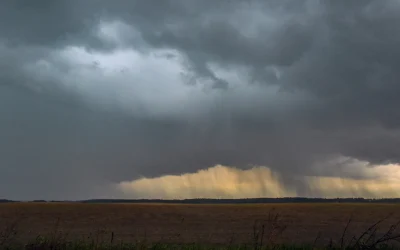 România sub cod galben: Ploi, furtuni și răcire bruscă