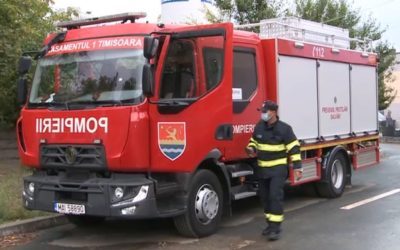 Fum în mall-ul din Deva. 300 de persoane, evacuate Rapid