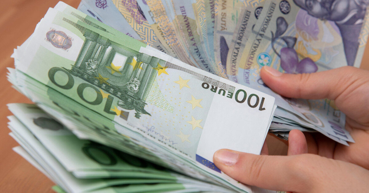 Euro: România, din nou pe tapet. Ce cred românii despre moneda unică