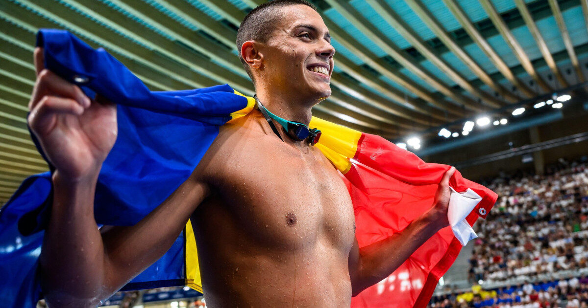 Popovici, în semifinale la 200m. Marea finală e azi, presiune imensă
