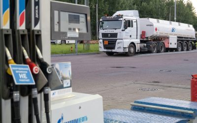 Prețuri la pompă în Rusia: Scumpiri uriașe după plecarea lui Putin