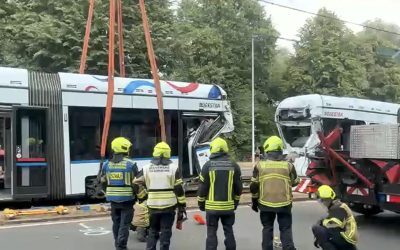 GELSENKIRCHEN: Accident grav, 25 de răniţi în coliziunea a două tramvaie